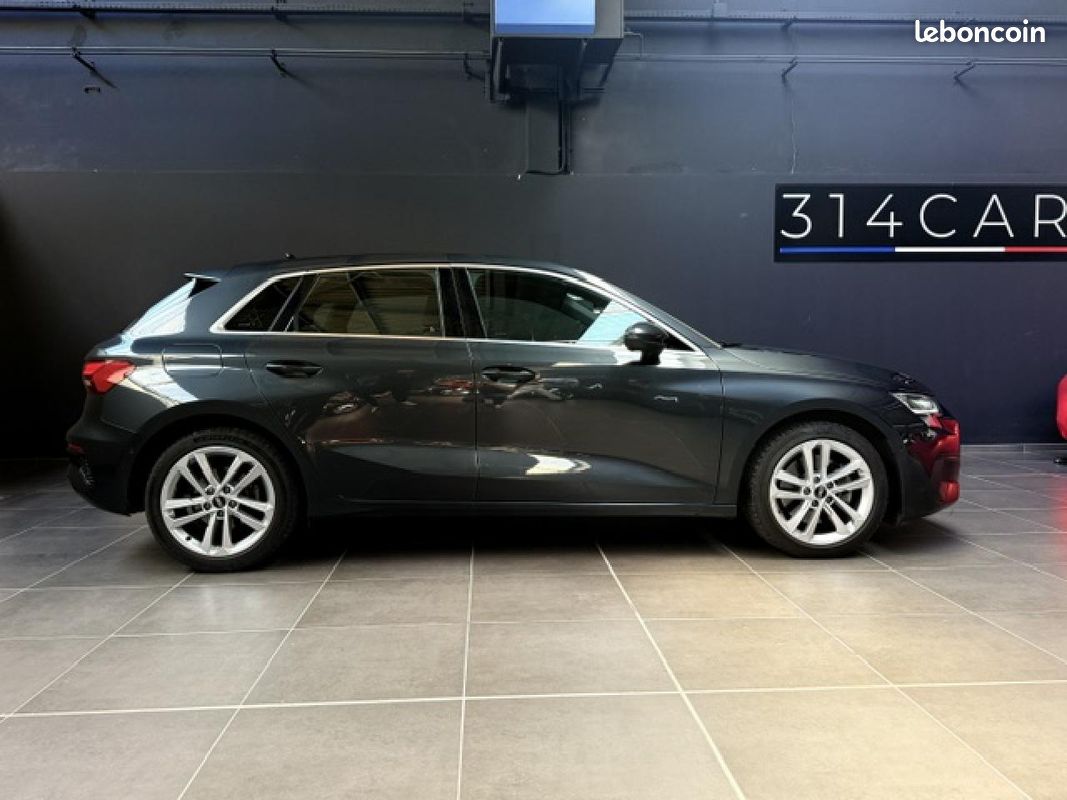 Audi A3 Sportback 35 TFSI 150 Design S tronic 7 2021 — vue 5