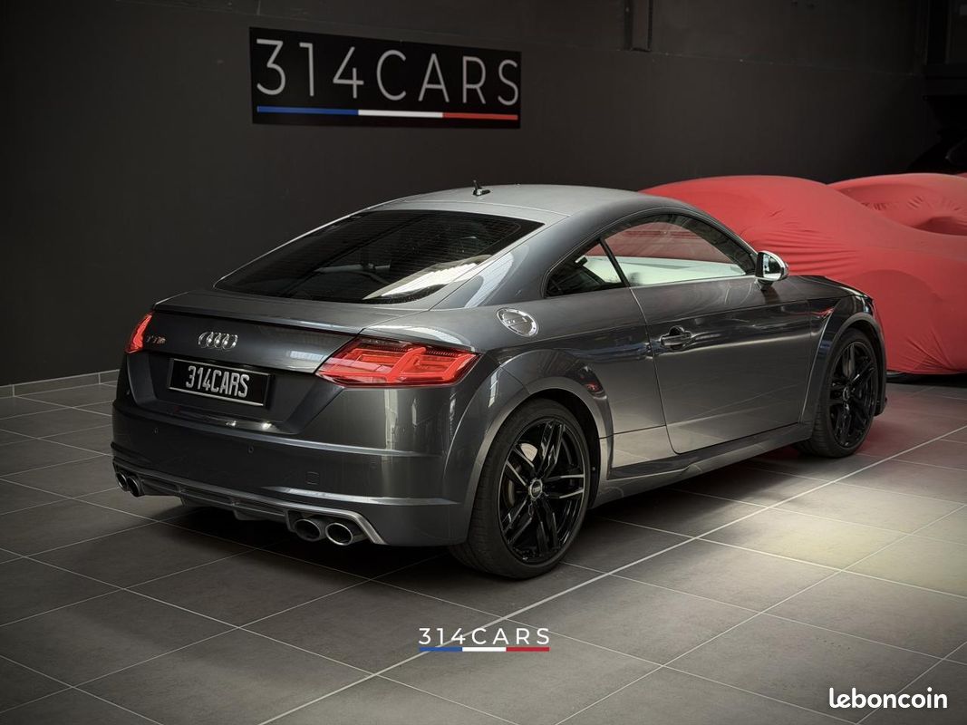 Audi TTS Coupé 2016 — vue 2