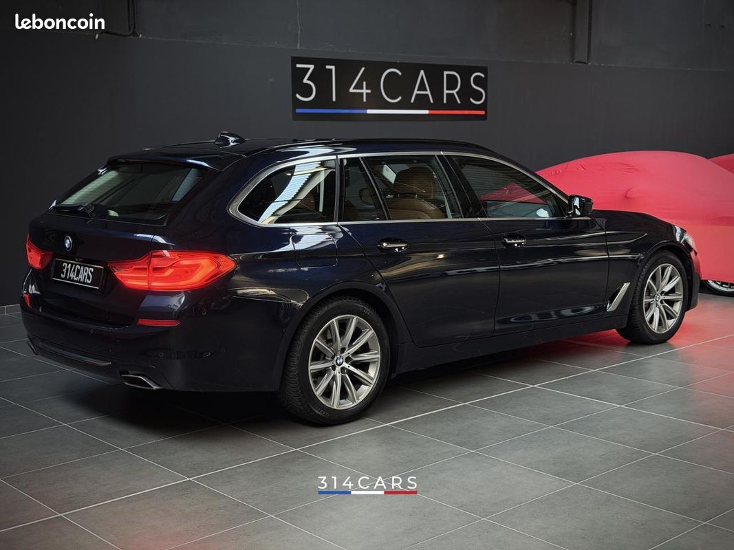 BMW Série 5 540i Touring xDrive Luxury G31 2017 — vue 2