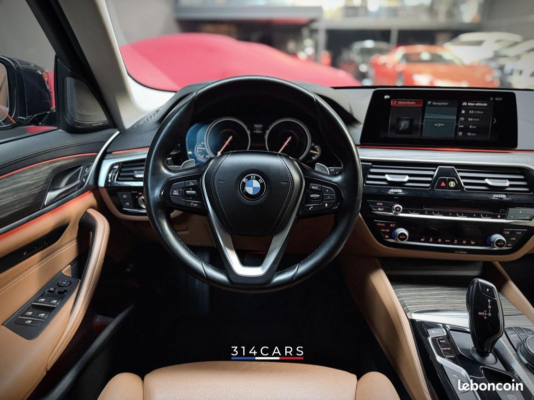 BMW Série 5 540i Touring xDrive Luxury G31 2017 — vue 4