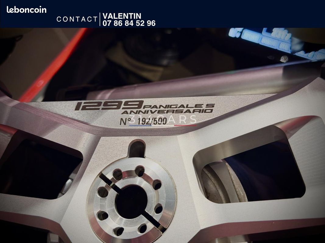 Ducati 1299 Panigale S Anniversario 2016 — vue 4