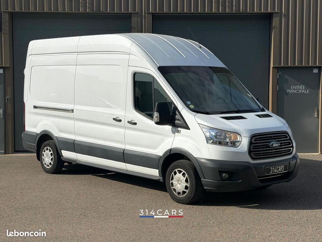 Ford Transit 350 L3H3 2.0 TDCi 130 Ambiente 2017 chez 314CARS à Roanne