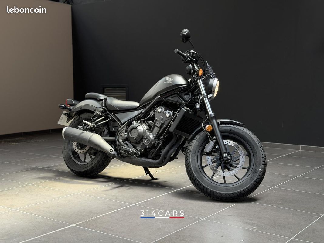 Honda CMX 500 Rebel 2019 — vue 3