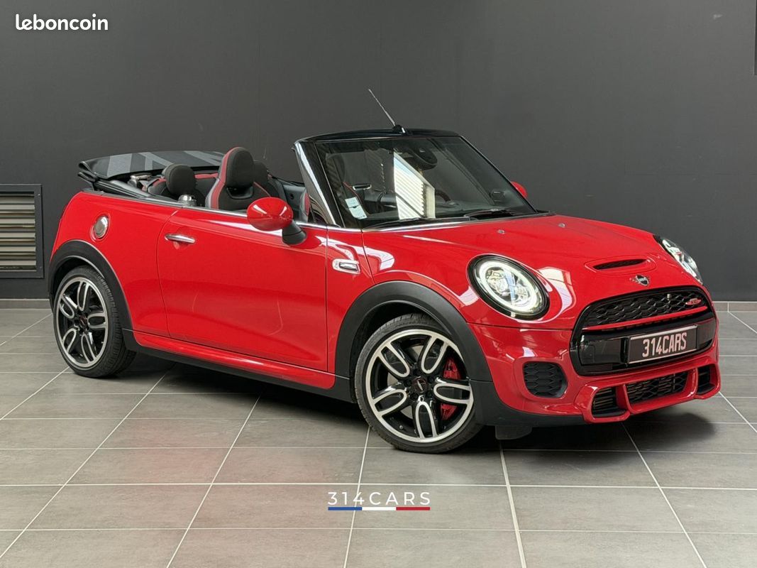 Mini Cabrio John Cooper Works 231 BVA8 2019 — vue 4
