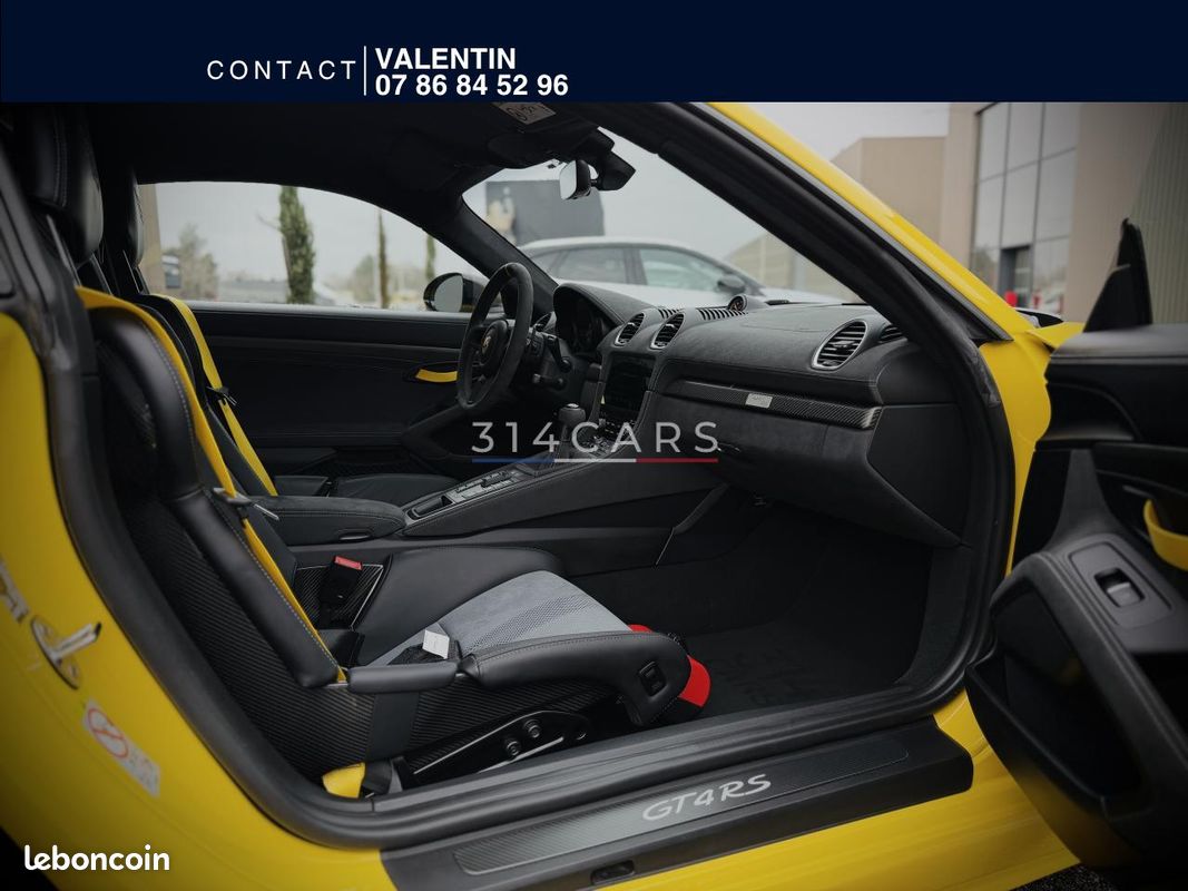 Porsche 718 Cayman GT4 RS Pack Weissach 2024 — vue 3
