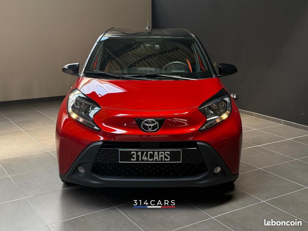 Toyota Aygo X 1.0 VVT-i 72 S-CVT Air Design 2023 — vue 5