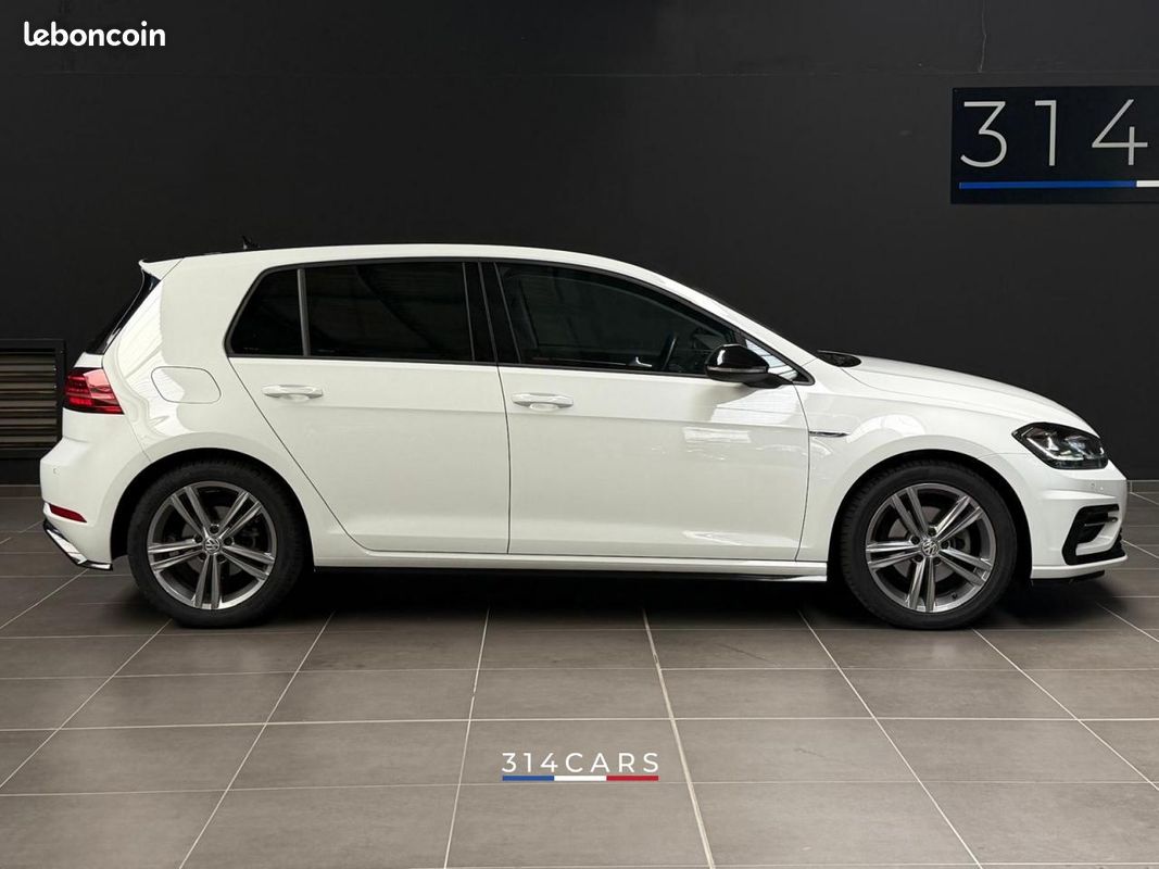 Volkswagen Golf VII 1.5 TSI 150 DSG7 Carat R-Line 2019 — vue 4